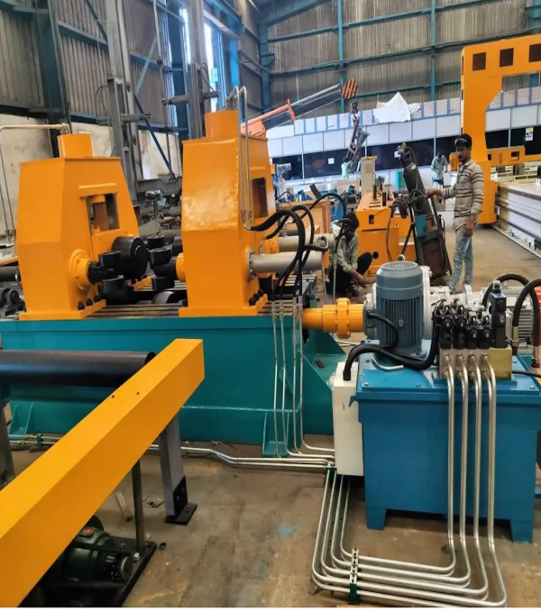 Flange Straightening Machine1